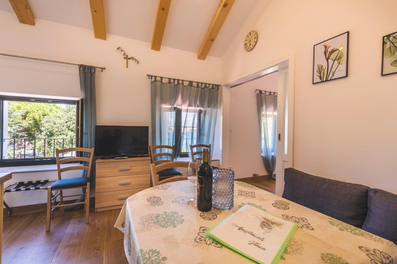 Vinea Apartmani Umag, Ulica G Garibaldia 2 Eksteriør billede