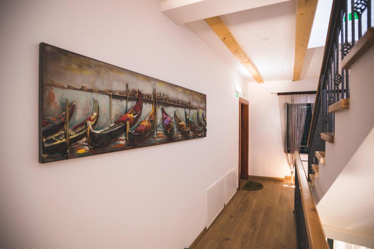 Vinea Apartmani Umag, Ulica G Garibaldia 2 Eksteriør billede